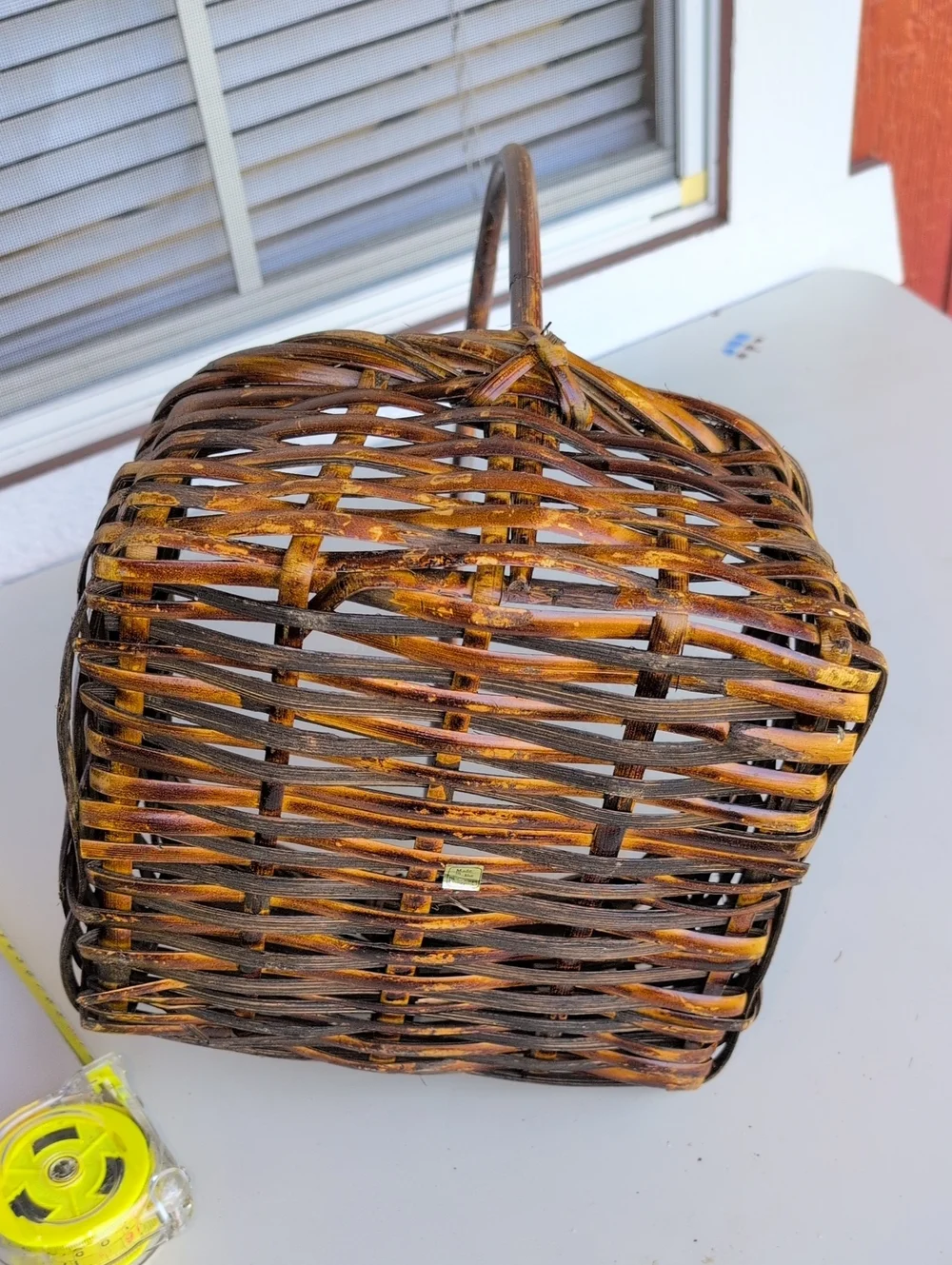 Rare! Vtg.Philippines Woven Bamboo  Square Willow Basket with Handle(226)